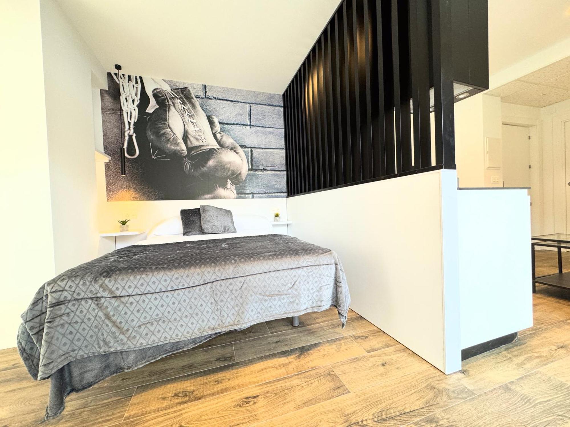 Apartamentos Turisticos Identia Sport Леон Екстериор снимка