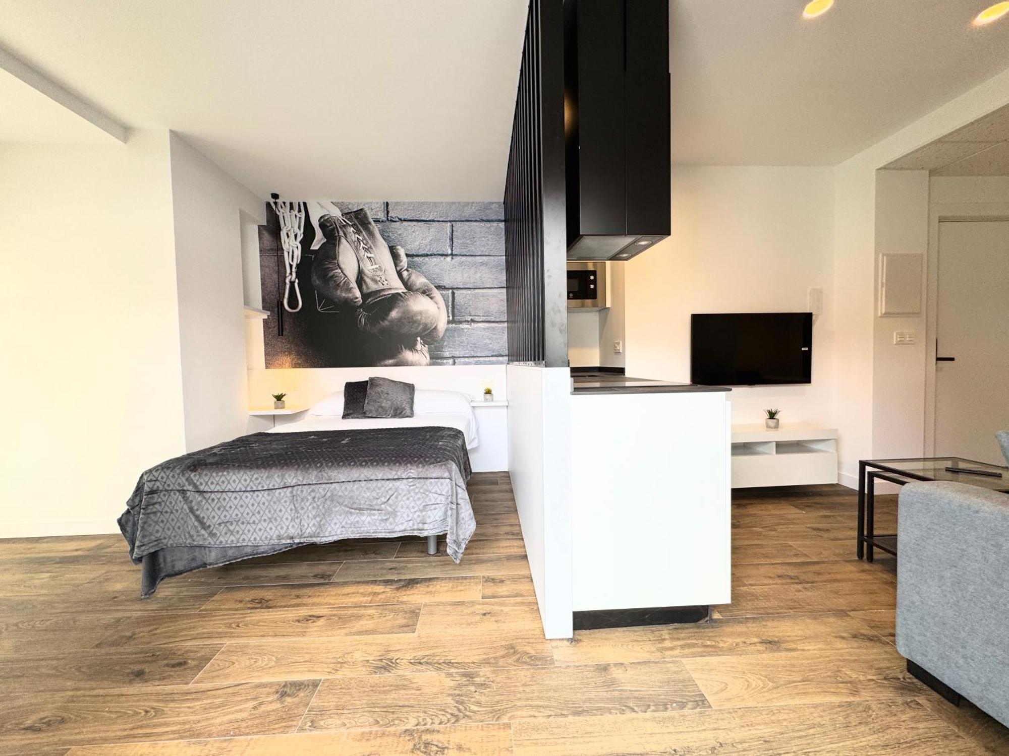 Apartamentos Turisticos Identia Sport Леон Екстериор снимка