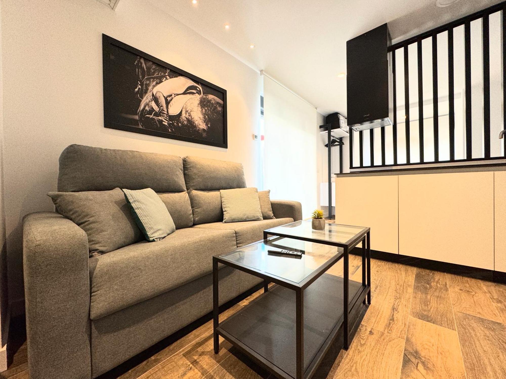 Apartamentos Turisticos Identia Sport Леон Екстериор снимка