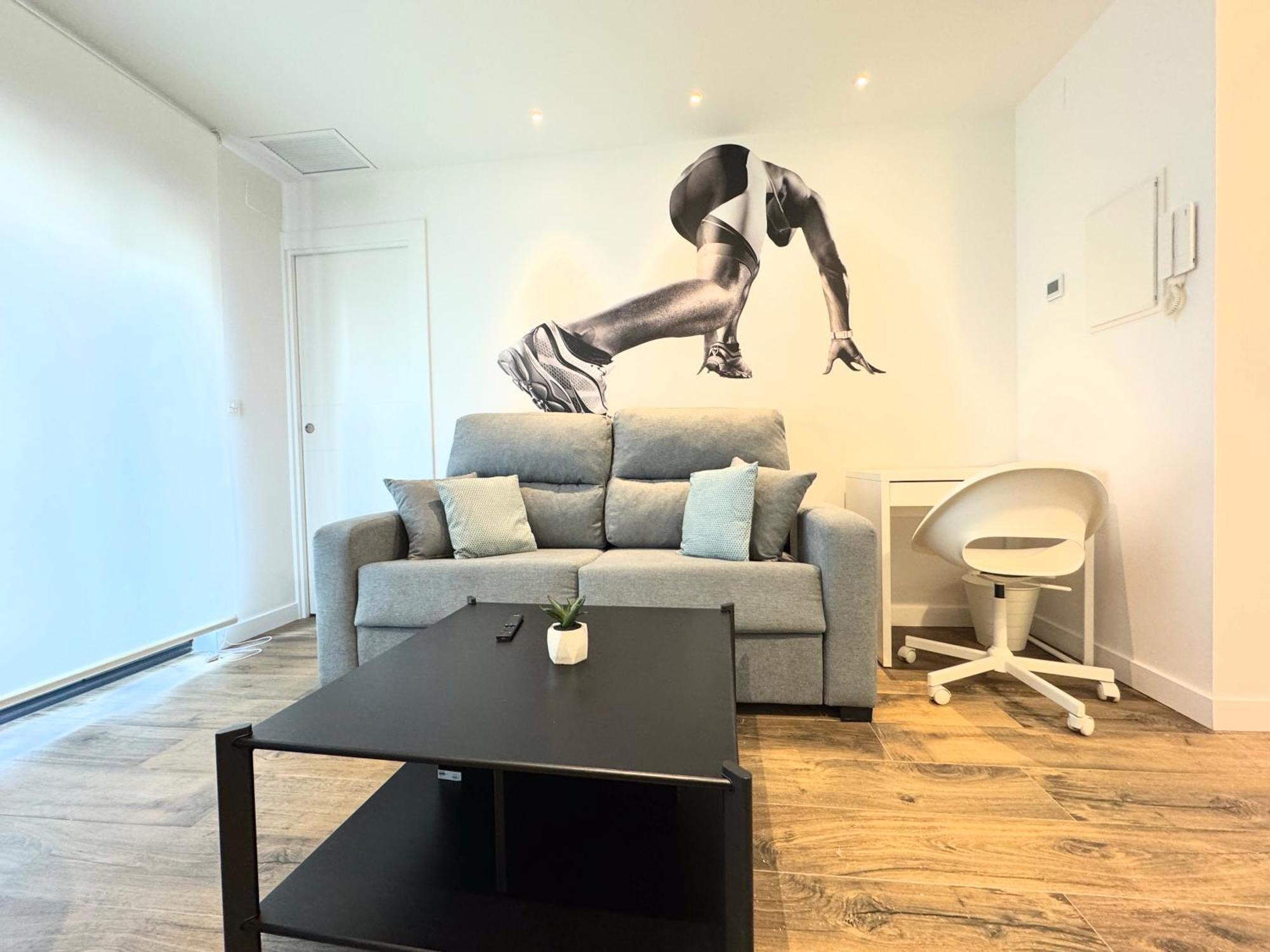 Apartamentos Turisticos Identia Sport Леон Екстериор снимка